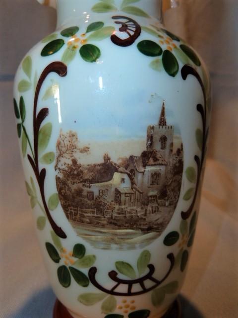 BEAUTIFUL AND RARE BRISTOL HAND PAINTED SCENE RUFFLE TOP VASE