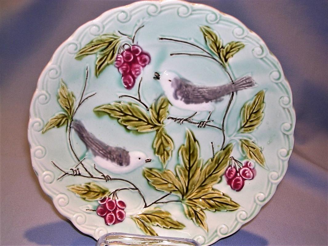 Superb Vintage 1920's French Majolica Sarreguemines PV Plate with Birds and Fruit