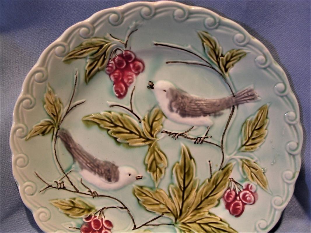 Superb Vintage 1920's French Majolica Sarreguemines PV Plate with Birds and Fruit