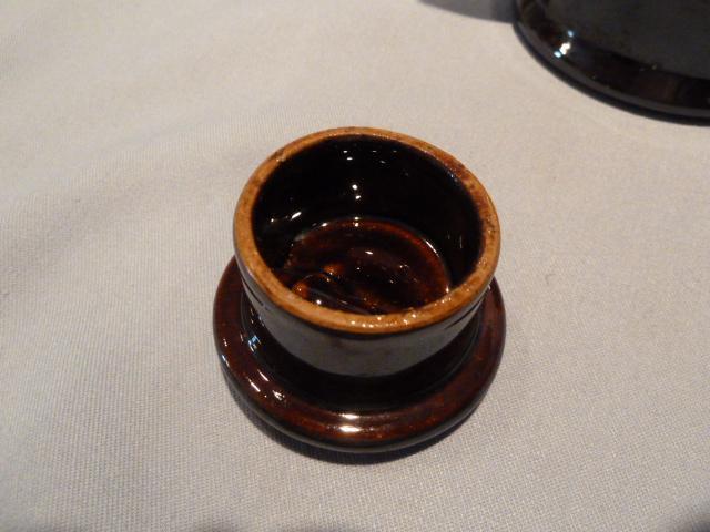 OCCUPIED JAPAN CHOCOLATE BROWN POTTERY SINGLE SERVE TEAPOT TEA POT