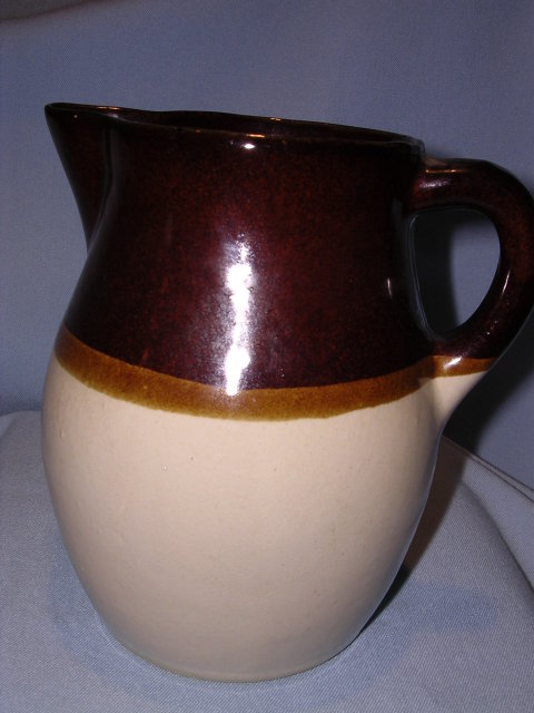 ROBINSON RANSBOTTOM ROSEVILLE POTTERY BROWN AND TAN 1 QT PITCHER