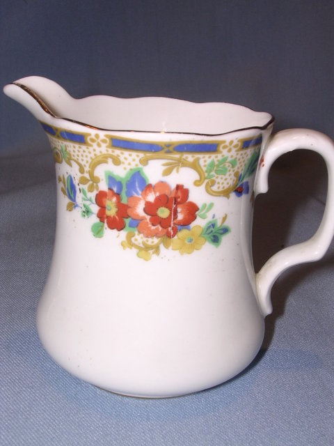 RADFORD ENGLISH BONE CHINA