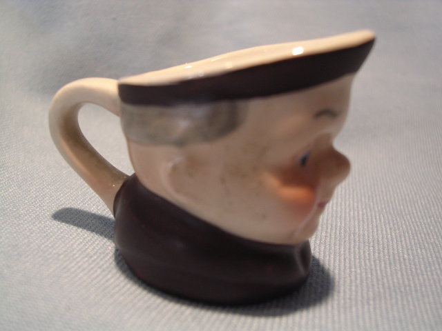 RARE GOEBEL FRIAR TUCK MINI CREAMER BLUE EYES