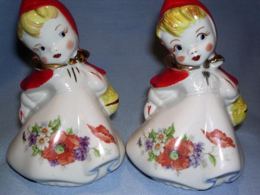 HULL LITTLE RED RIDING HOOD 5 1/2 INCH SALT AND PEPPER SET