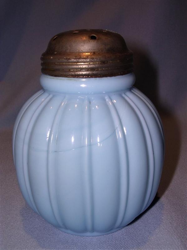 ANTIQUE MELLIGO BLUE SUGAR SHAKER MUFFINEER BY CONSOLIDATED LAMP & GLASS