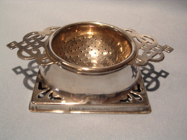 ENGLISH SILVER PLATE 2 PIECE TEA STRAINER