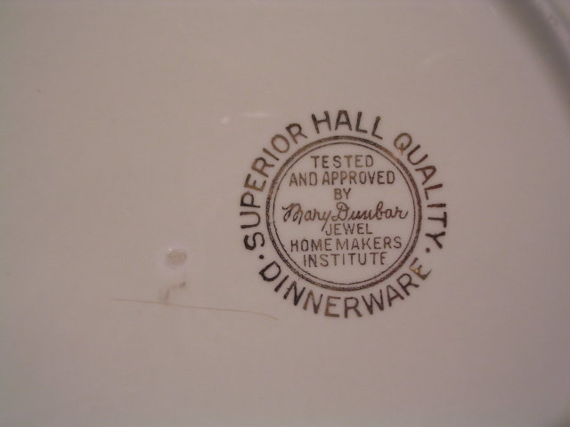 HALL JEWEL TEA AUTUMN LEAF 11 1/4