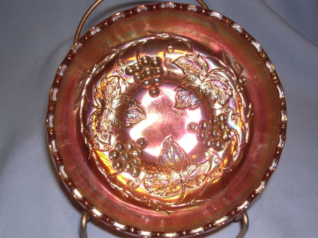 IMPERIAL GRAPE MARIGOLD CARNIVAL FIVE INCH BOWL
