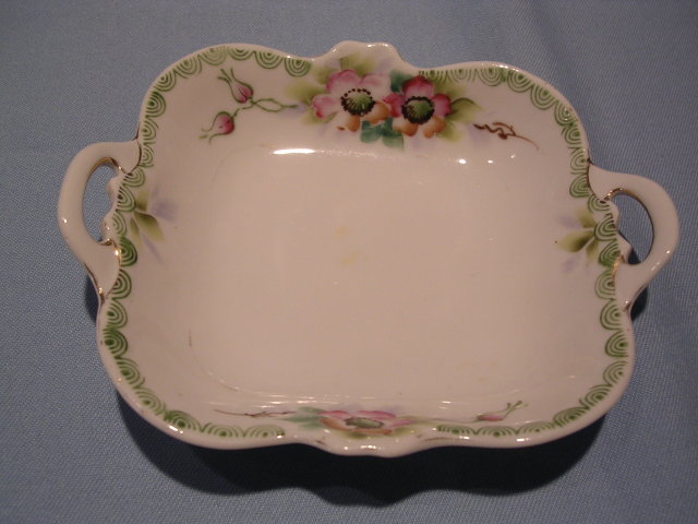 HANDPAINTED NIPPON SQUARE FLORAL HANDLED SMALL DISH