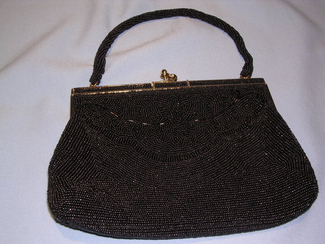 ELEGANT 1930's BLACK BEADED EVENING PURSE OR BAG