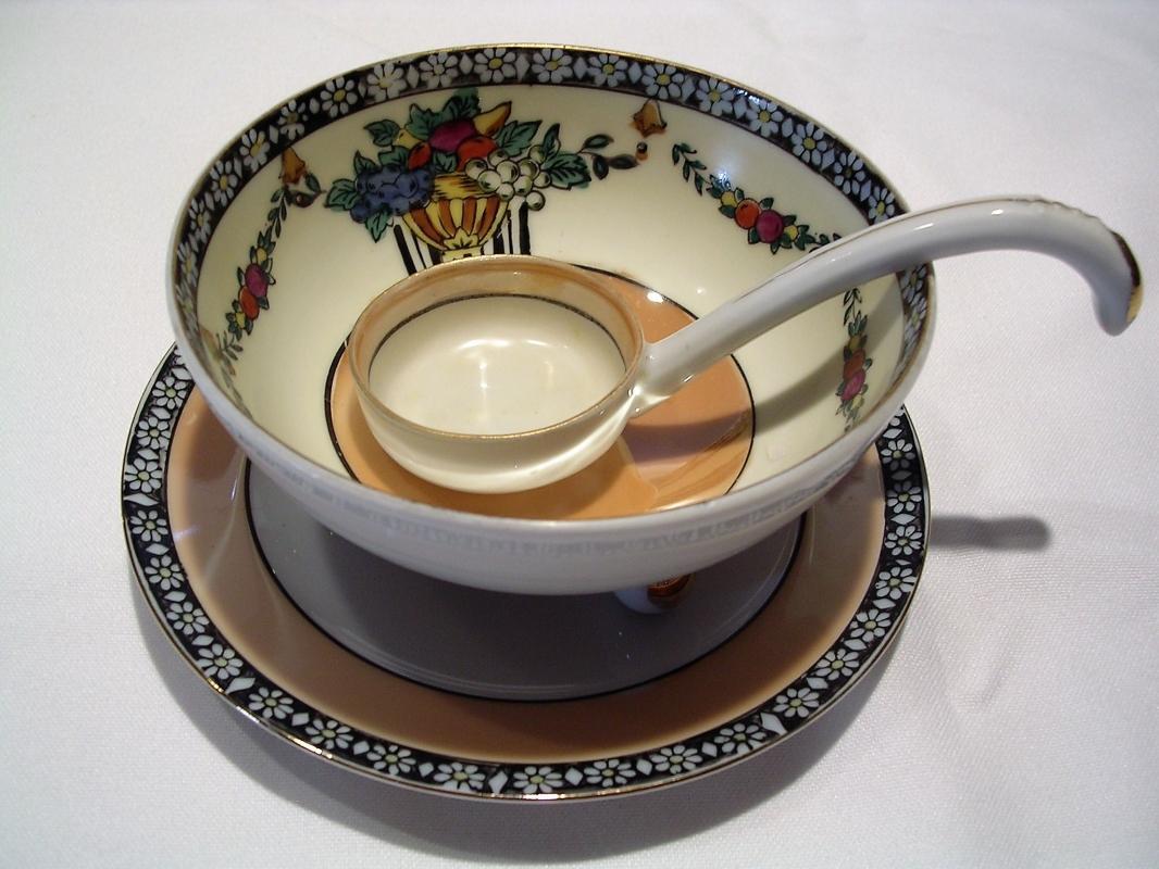 NORITAKE FLORAL FRUIT LUSTERWARE 3 PIECE MAYO SAUCE DISH SET