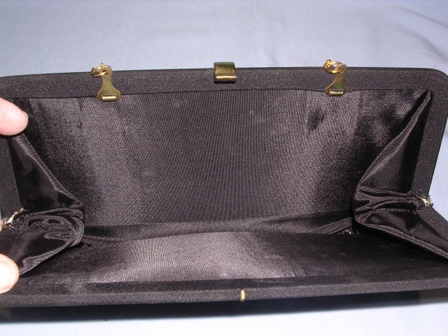 VINTAGE BLACK FILE CLOTH EVENING CLUTCH WITH GOLD CHAIN & CLASP