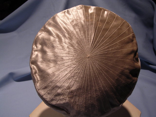 VINTAGE TOQUE TURBAN STYLE BEIGE SATIN LADIES HAT BY MR RICKY