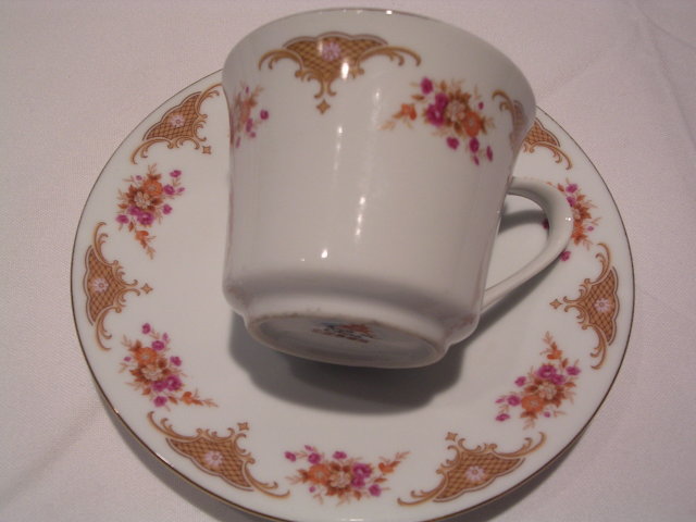 LATTICE DESIGN PINK FLORAL CUP AND SAUCER