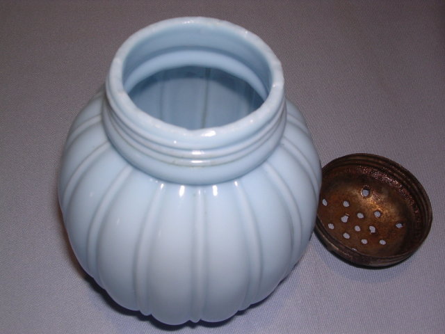 ANTIQUE MELLIGO BLUE SUGAR SHAKER MUFFINEER BY CONSOLIDATED LAMP & GLASS