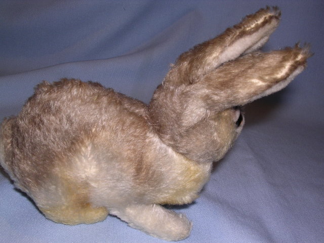 STEIFF JOINTED NECK STUFFED RABBIT