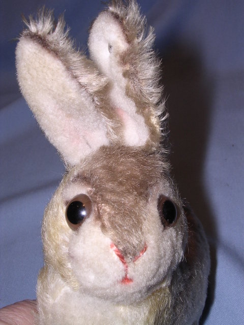 STEIFF JOINTED NECK STUFFED RABBIT