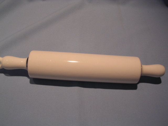 VINTAGE HARKER AMY FLORAL ROLLING PIN