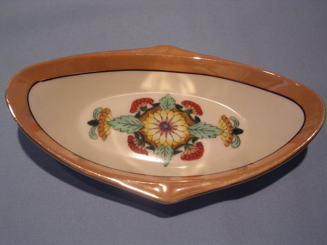 NORITAKE LUSTER WARE OVAL RELISH DISH WITH CENTER FLOWERS