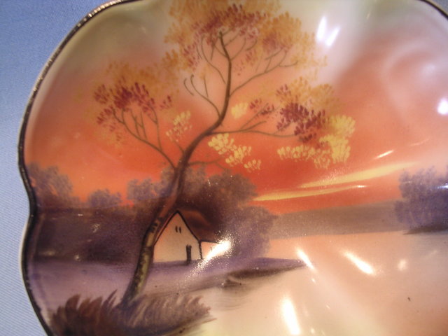 NORITAKE TREE IN THE MEADOW FOOTED SCALLOPED DISH #27 RED MARK