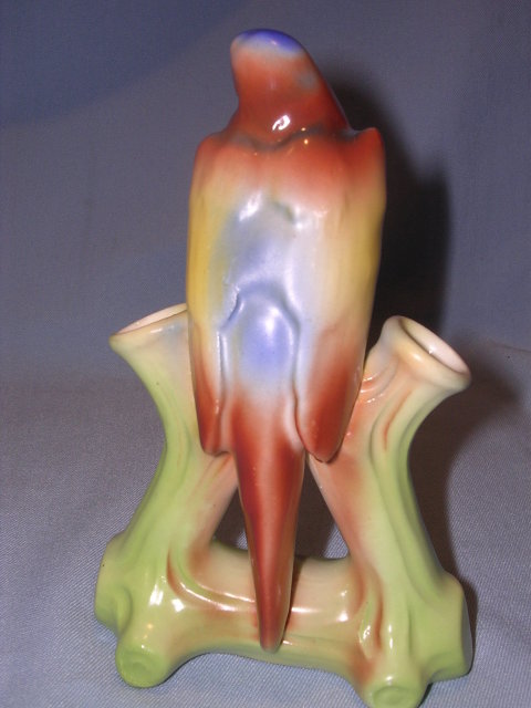 PARROT ON TRIANGULAR LOGS DOUBLE BUD VASE CZECH
