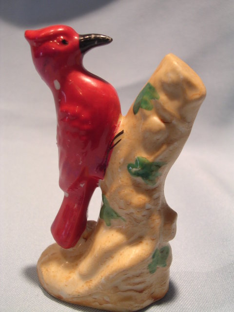 VINTAGE WOODPECKER ON A TREE FIGURINE JAPAN