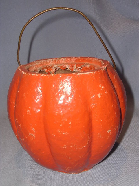 HALLOWEEN PAPER MACHE JACK-O-LANTERN WITH EYE/MOUTH INSERT