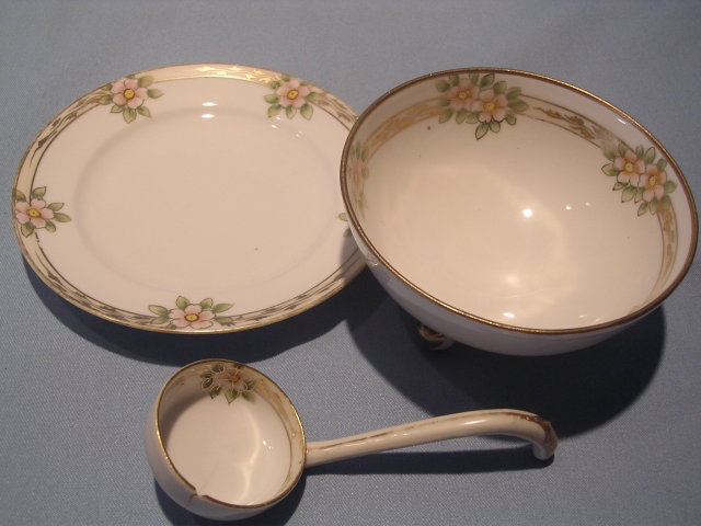 EARLY NIPPON NORITAKE 3 PC MAYO SAUCE DISH SET FLORAL W/GOLD