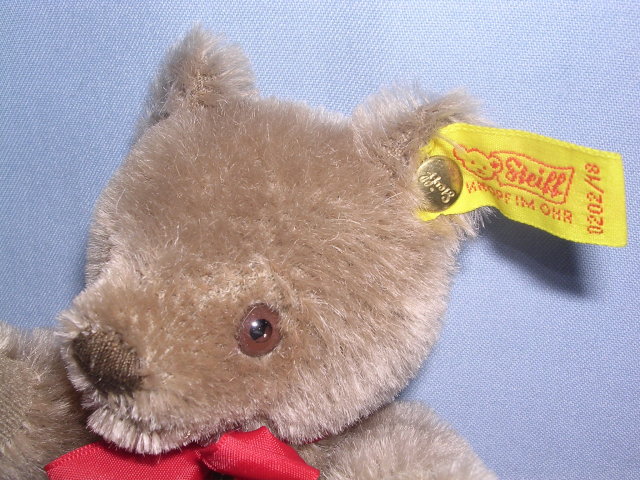 STEIFF ORIGINAL TEDDY CARAMEL 7 INCH BEAR 0202/18 EAR BUTTON AND TAG