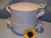 GERMAN GRANITE WARE CHICKEN WIRE ENAMEL 3 PIECE DOUBLE BOILER STEAMER WITH LID