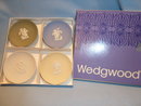 VINTAGE WEDGWOOD JASPER ASSORTED COLOR SET OF FOUR SWEET DISHES CUPID DESIGN MIB