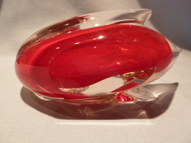 OLD HEAVY GLASS RED TO CLEAR SWAN