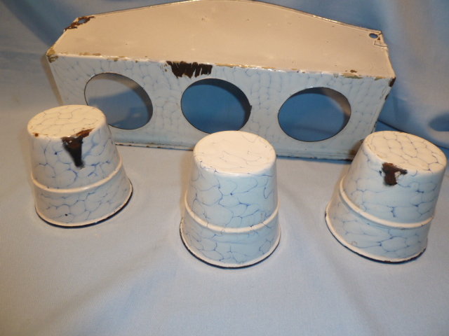ANTIQUE GERMAN GRANITEWARE GRANITE ENAMEL CHICKEN WIRE LAUNDRY SET RARE