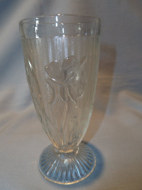 CLEAR JEANNETTE IRIS & HERRINGBONE FOOTED WATER TUMBLER GLASS