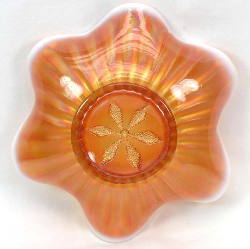 DUGAN Carnival STIPPLED FLOWER Peach Opalescent Bowl 8