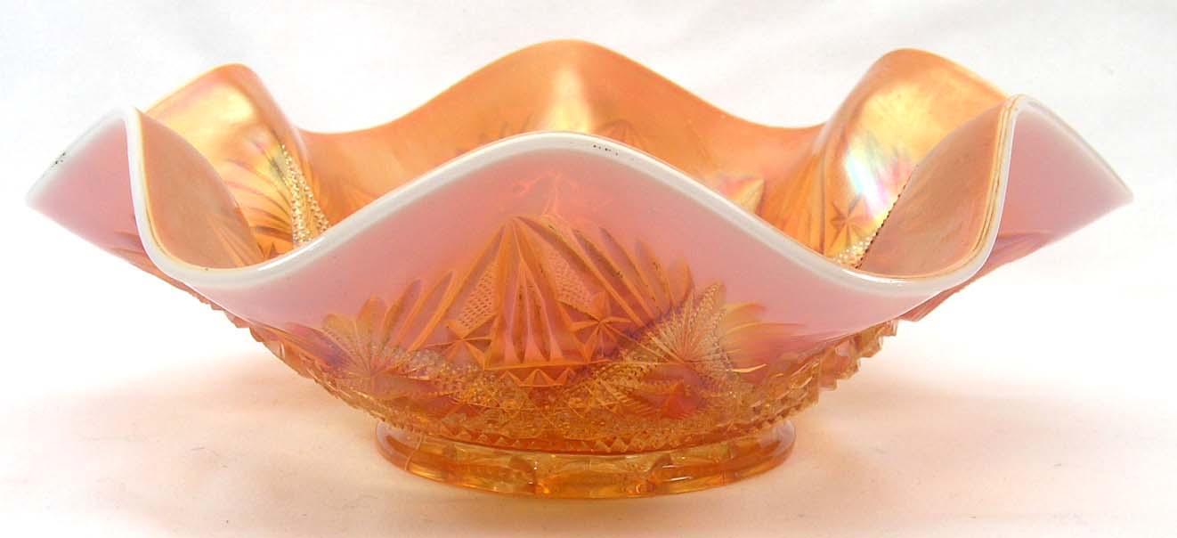 DUGAN Carnival SKI STAR COMPASS Peach Opalescent Bowl