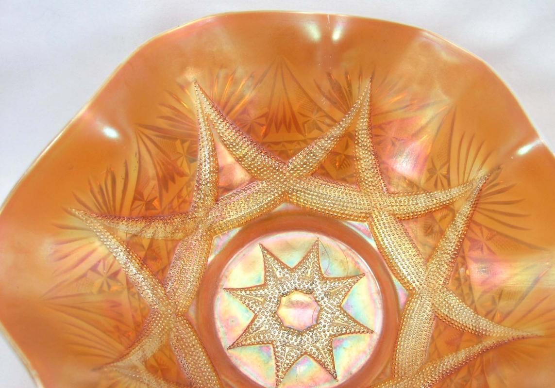 DUGAN Carnival SKI STAR COMPASS Peach Opalescent Bowl