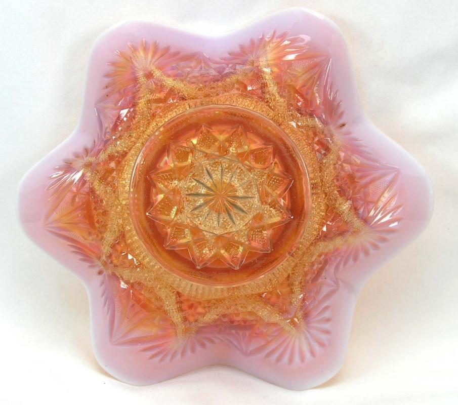 DUGAN Carnival SKI STAR COMPASS Peach Opalescent Bowl
