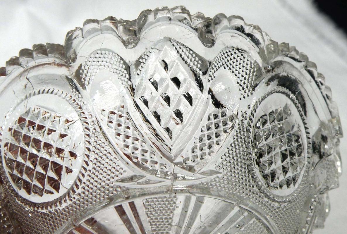 Boston Sandwich EAPG CROSSED PEACOCK EYE FEATHER Dish
