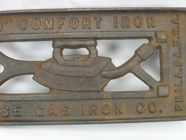 Antique Strause IWANTU Comfort Sad Iron Gas Iron Trivet