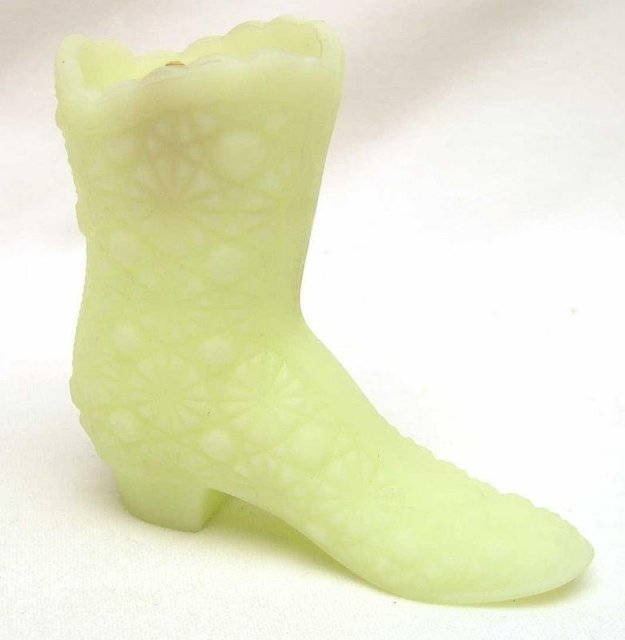 Fenton Custard Satin Daisy and Button Glass Boot