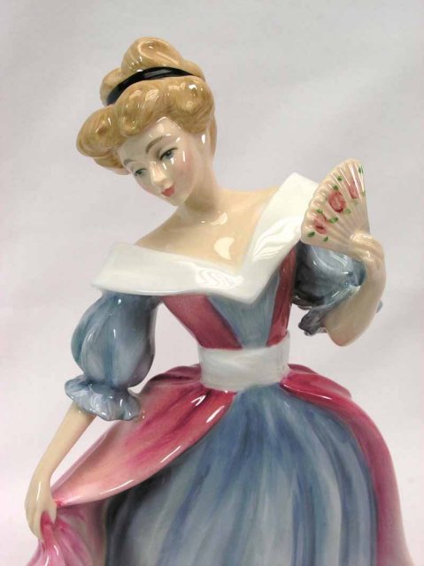 1991 Royal Doulton AMY Figurine of the Year HN 3316