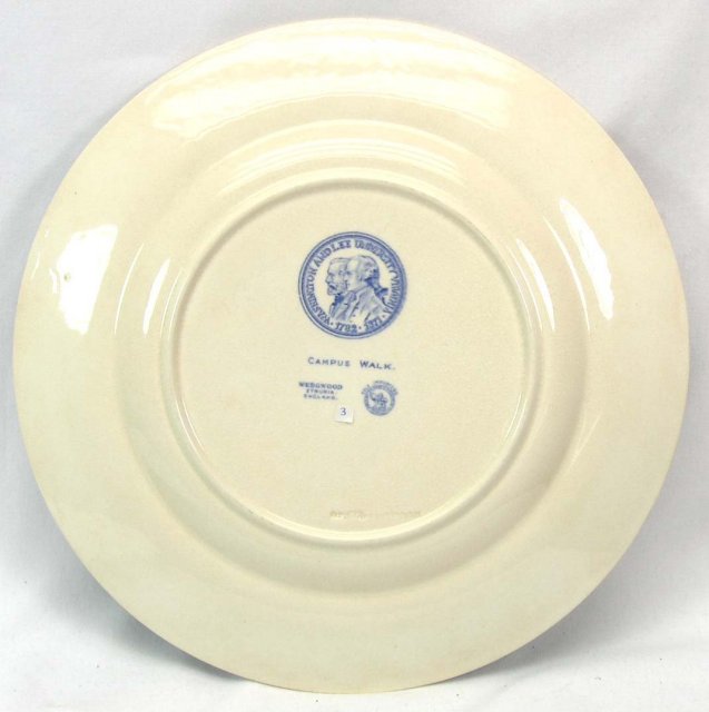 WASHINGTON & LEE WEDGWOOD Plate CAMPUS Walk