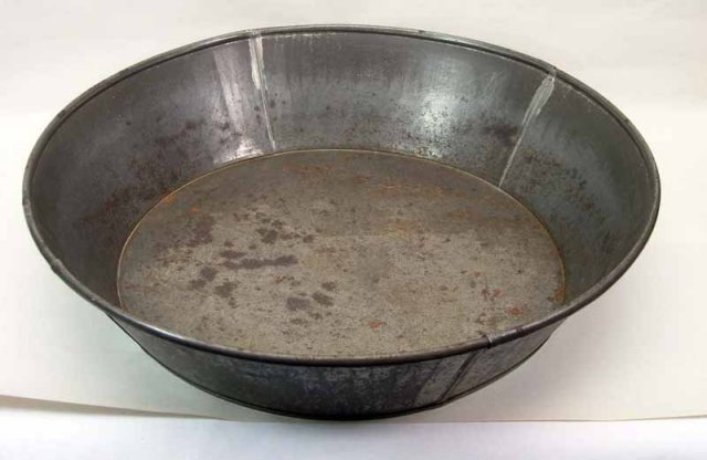 Lg Antique Tin Milk Pan Basin 15