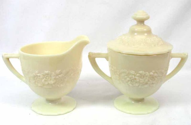 Indiana Custard FLOWER AND LEAF BAND Cov Sugar & Cream