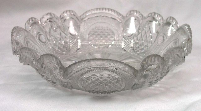 Boston Sandwich EAPG CROSSED PEACOCK EYE FEATHER Dish
