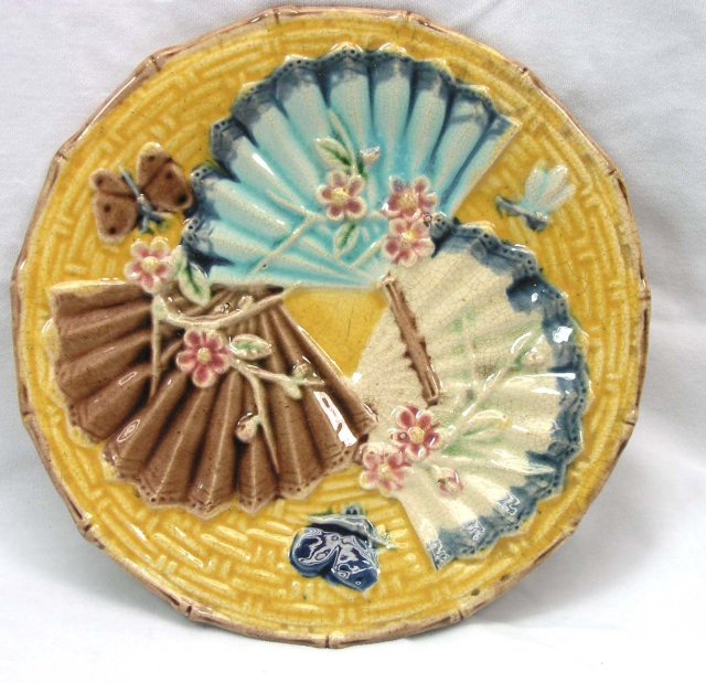 Antique MAJOLICA Plate with 3 Fans Butterfly