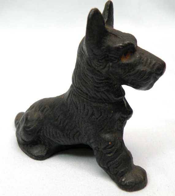 Vintage Cast Iron SCOTTISH TERRIER Scottie Paperweight