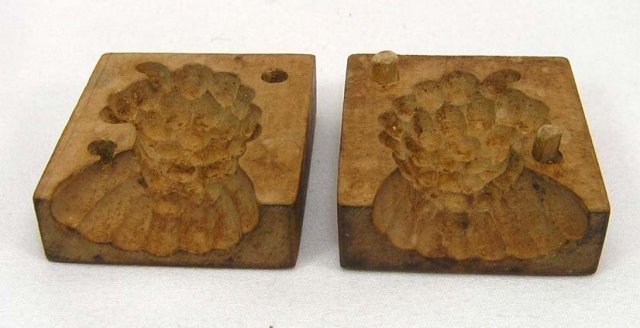 Antique Wood 2 Pc. Candy Mold Grapes Made In Germany