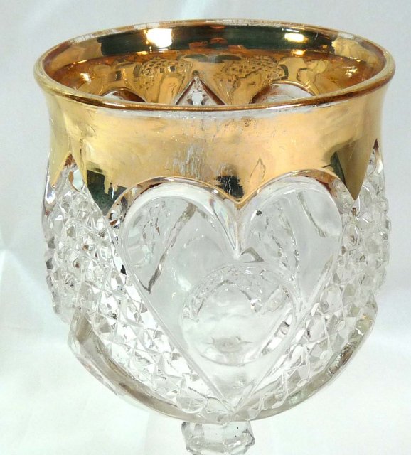 EAPG HEART WITH THUMBPRINT Goblet w/ Gold Trim